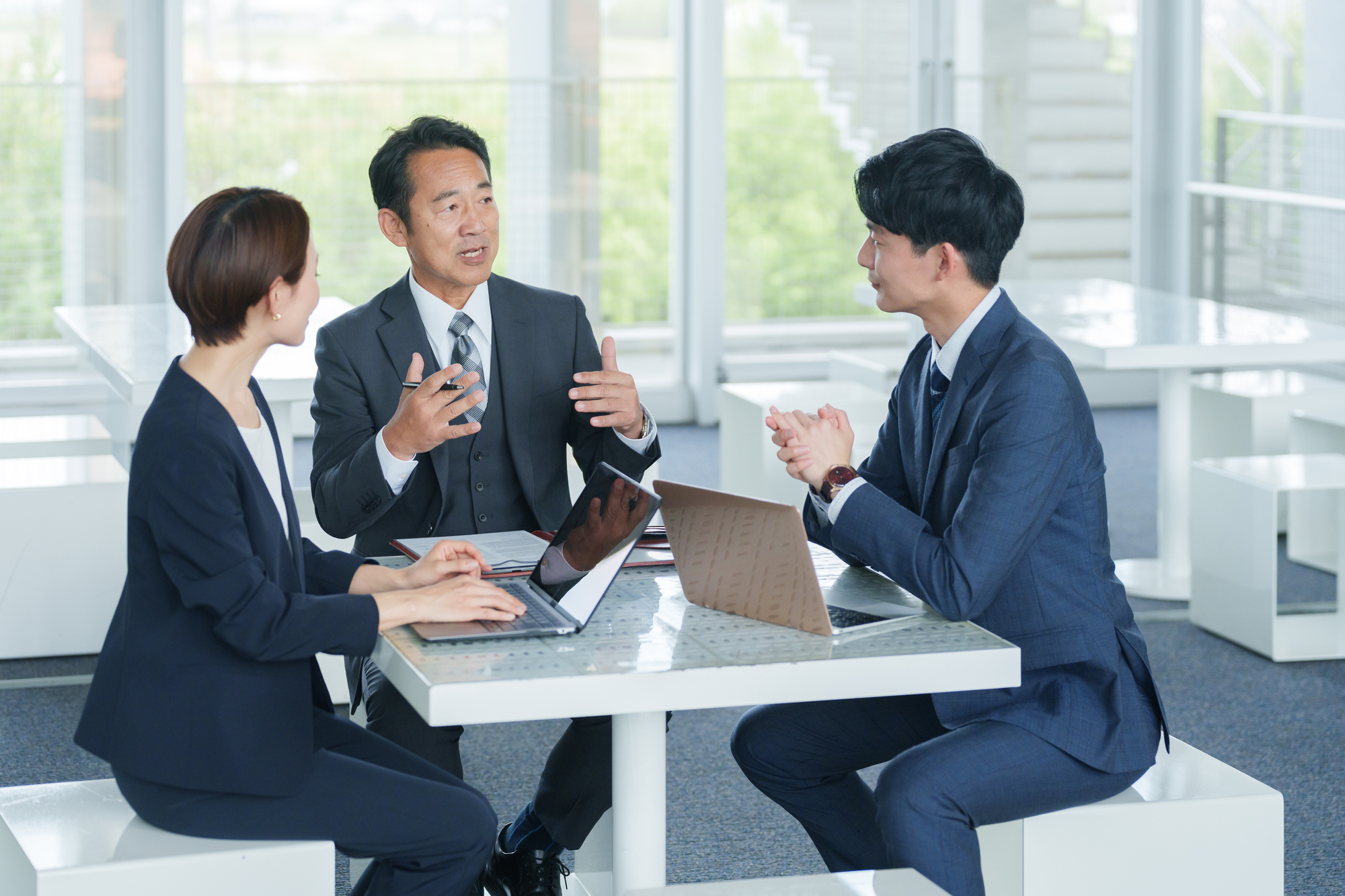 営業職の仕事内容